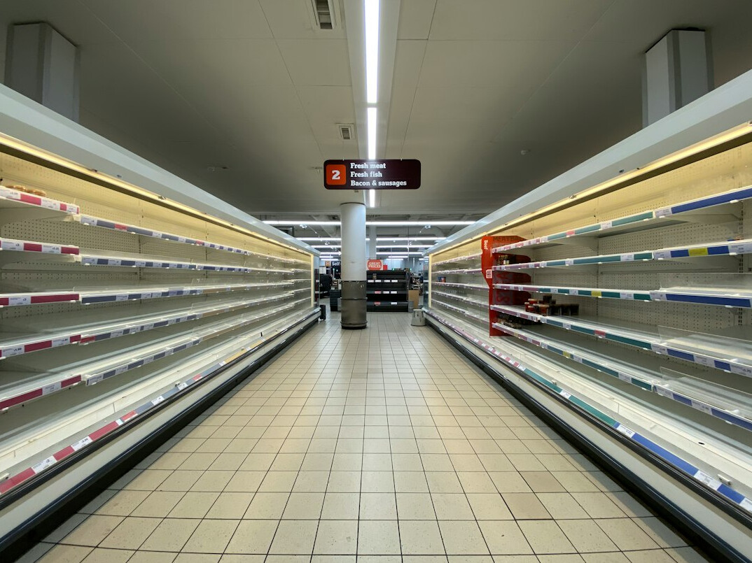 store aisles with security